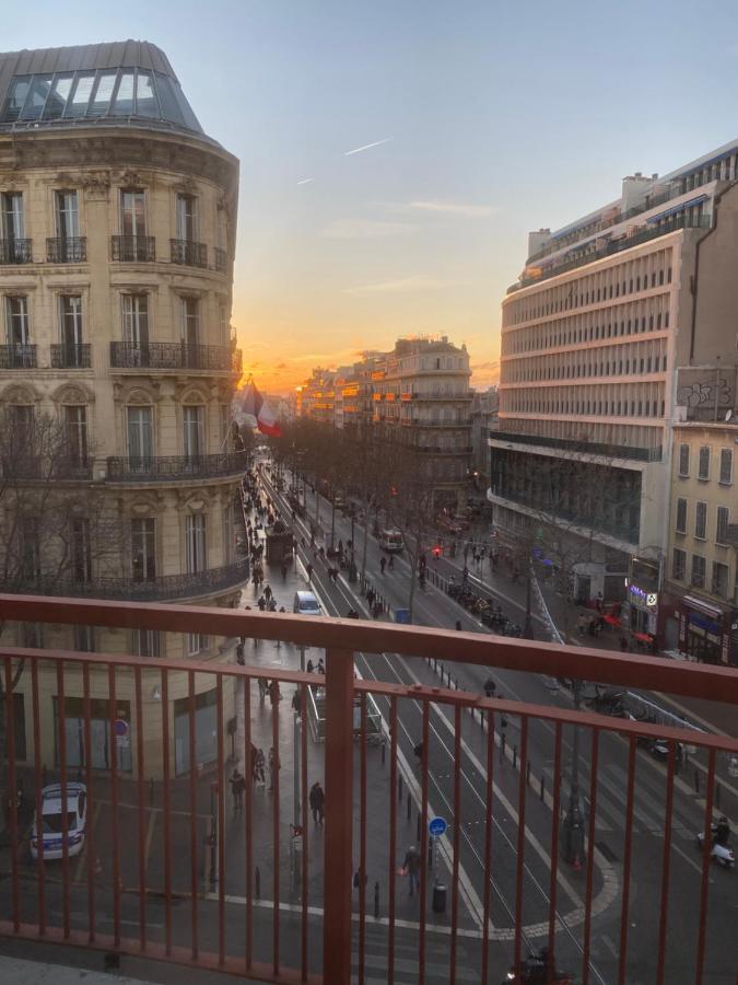 Les Floralies Canebiere Marseille Luaran gambar