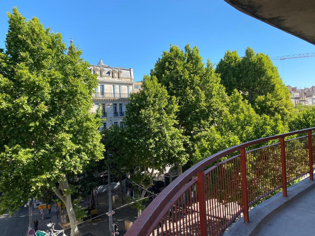 Les Floralies Canebiere Marseille Luaran gambar